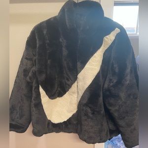 Nike faux fur jacket size small